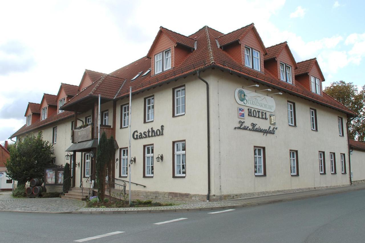 Zur Kaiserpfalz - Hotel•Spa•Camping Wohlmirstedt Экстерьер фото